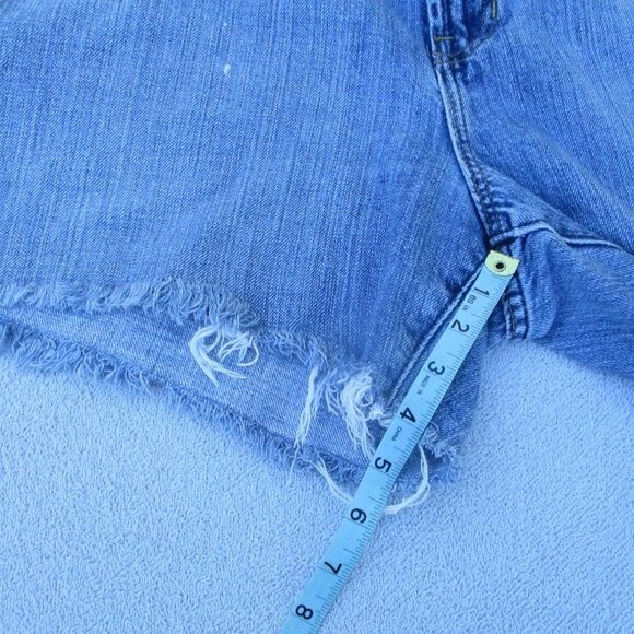 Gap Cut Off Light Wash Blue Jean Shorts Size 38 Men's / 30 Women's. SO CUTE!! - Picture 9 of 14